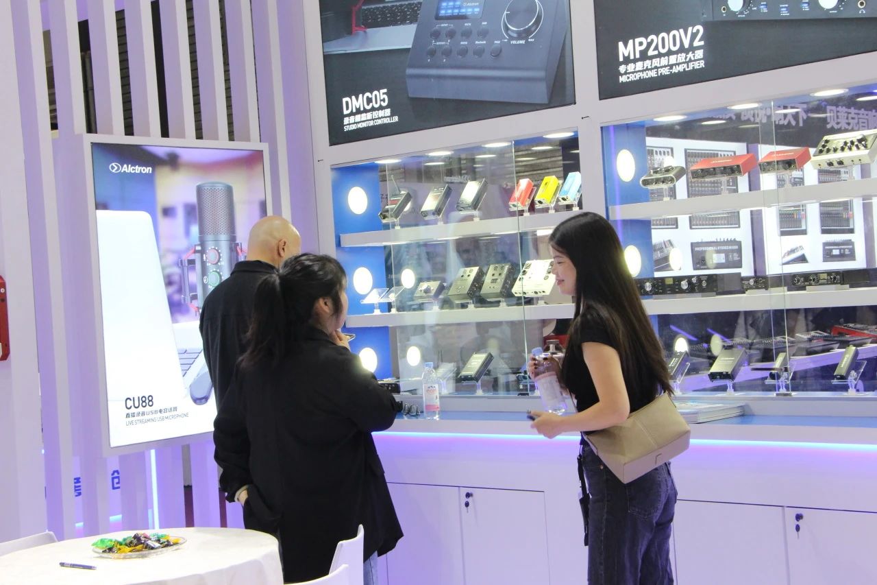 2024上海展6.jpg 2024上海展6.jpg