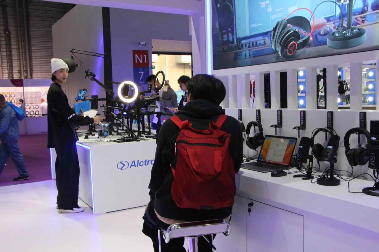 2024上海展7.jpg 2024上海展7.jpg